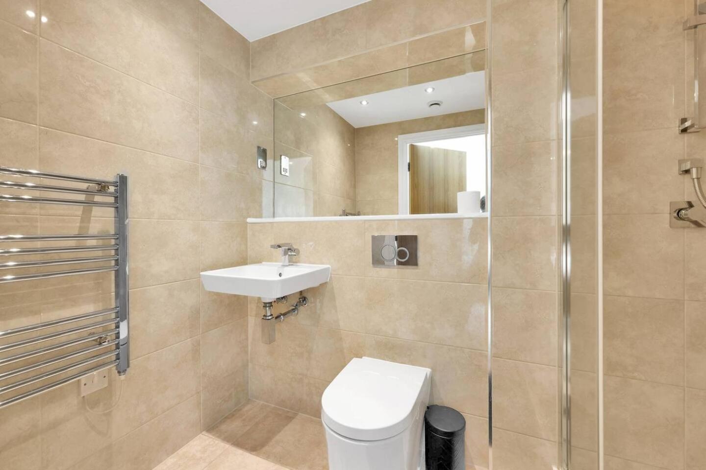 Apartament Pass The Keys Panoramic Views Centralparking *